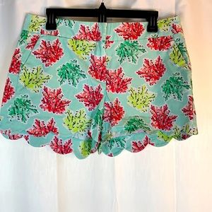 3/$20 Crown & Ivy 10 Coral Shorts